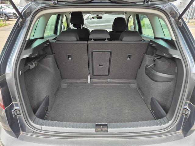 Skoda Karoq 1.5 TSI ACT Ambition Carplay/CruiseControl/Keyless etc.