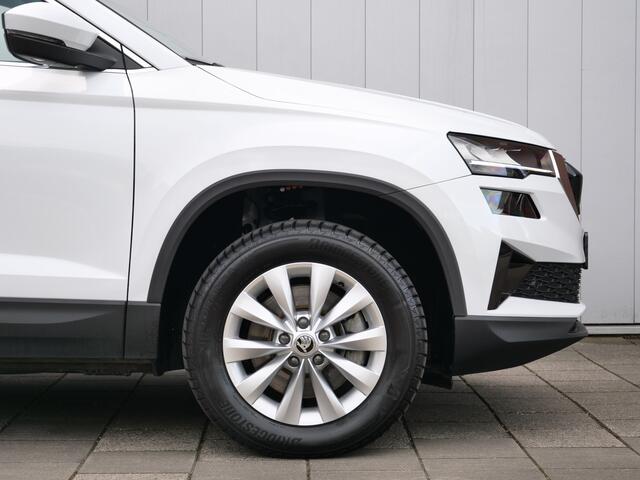Skoda Karoq 1.5 TSI 150pk ACT Business Edition Automaat Apple Carplay / Camera / Adaptive cruise / LED