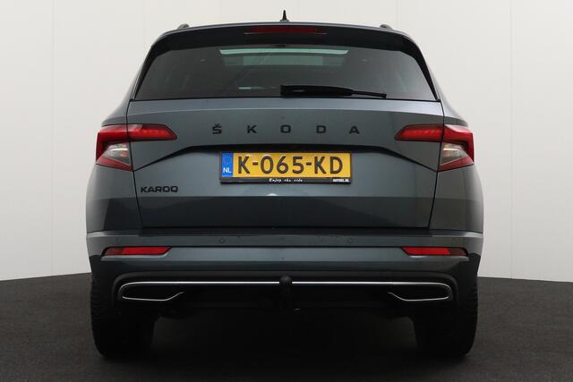 Skoda Karoq 1.5 TSI 150 PK Aut. Sportline Aut. Trekhaak Pano-dak Carplay Camera