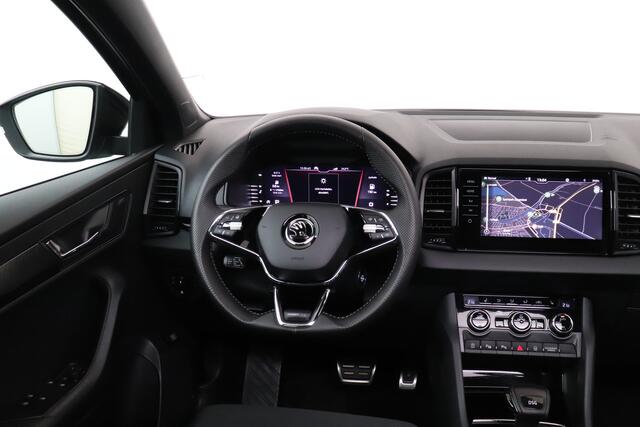 Skoda Karoq 1.5 TSI 150 PK Aut. Sportline Aut. Trekhaak Pano-dak Carplay Camera
