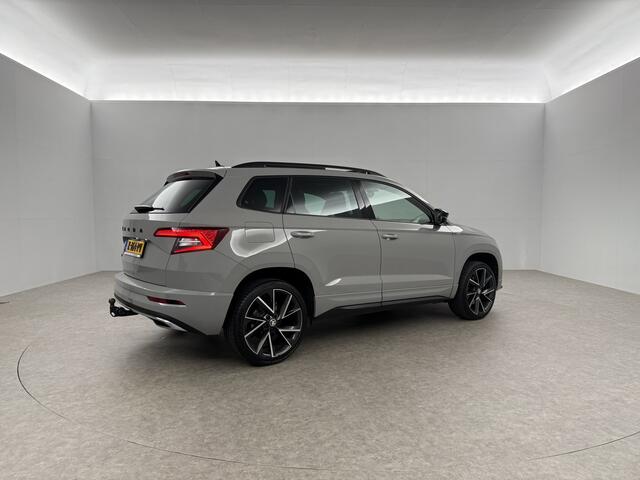 Skoda Karoq 1.5 TSI ACT 150PK Sportline DSG Pano LED Sfeer Trekhaak Virtual Canton-Audio Camera Carplay Cruise Clima Navi 19"LMV