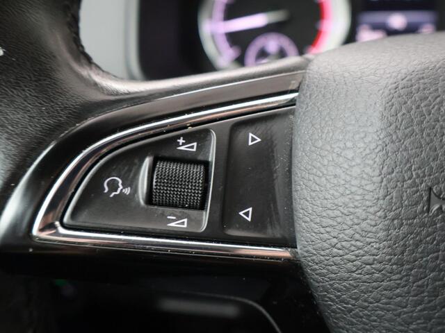 Skoda Karoq 1.0 TSI Business Edition | 115 PK | Climate control | LED verlichting | Parkeersensoren |