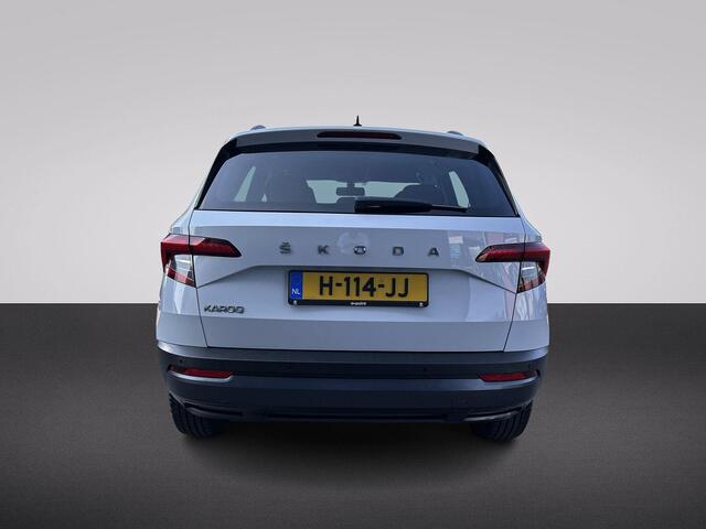 Skoda Karoq 1.0 TSI Ambition 116pk | Parkeersensoren | Cruise controle | 16 inch Lichtmetalen velgen | Extra getint glas