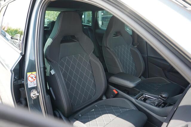 Skoda Karoq 2.0 TSI 4x4 Sportline Business