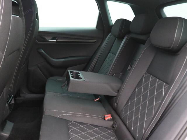 Skoda Karoq 1.5 TSI ACT Sportline Business 150PK DSG Adaptieve Cruise Controle, Achteruitrijcamera, Keyless, Side Assist, Stoelverwarming, Virtual Pedal, Virtual Cockpit, 19" LM Velgen