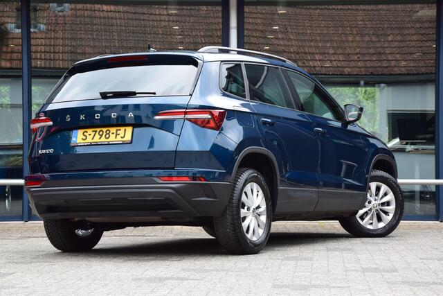 Skoda Karoq 1.0 TSI 110PK Business Edition | Org. NL | incl. BOVAG / Fabrieksgarantie | Navigatie | Full LED | Stoel&Stuurverwarming | Elektrische Kofferklep | Alcantara Bekleding |