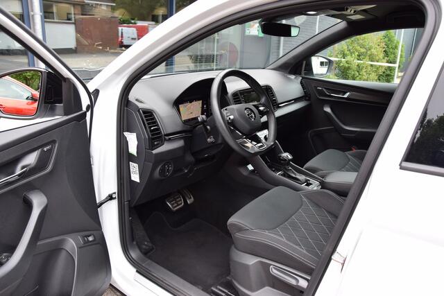 Skoda Karoq 1.5 TSI 150PK ACT Sportline Business DSG Automaat | Org. NL | BOVAG Garantie | 19'' Velgen | Virtual Cockpit | Achteruitrijcamera | Stoel/Stuur&Voorruitverwarming |
