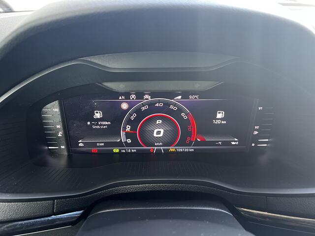 Skoda Karoq 1.5 TSI ACT Sportline Business /DSG/ Metallic/ Digitale Cockpit/ Led/ Haak afneembaar/ Elec.Klep / Camera/ Parkeersenor/ 18 lmv/