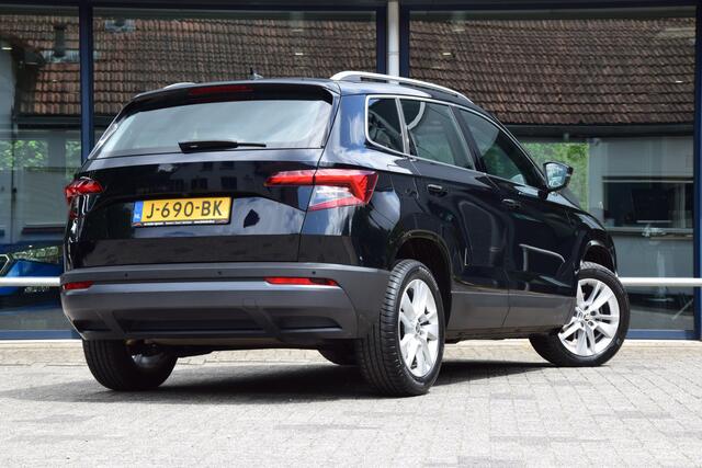Skoda Karoq 1.5 TSI 150PK ACT Business Edition DSG Automaat | Org. NL | BOVAG Garantie | Lederen bekleding | Stoelverwarming | Stuurverwarming | Full LED koplampen |