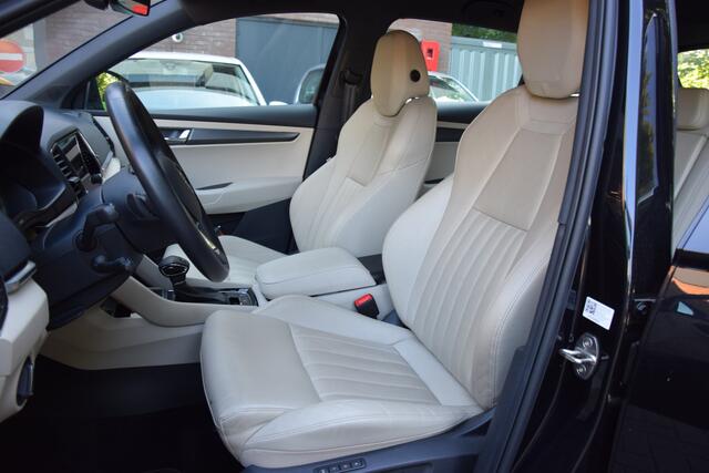 Skoda Karoq 1.5 TSI 150PK ACT Business Edition DSG Automaat | Org. NL | BOVAG Garantie | Lederen bekleding | Stoelverwarming | Stuurverwarming | Full LED koplampen |