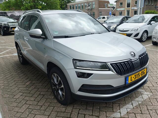 Skoda Karoq 1.5 TSI ACT STYLE AUTOMAAT Navi | Stoelverwarming | Wegklapbare trekhaak