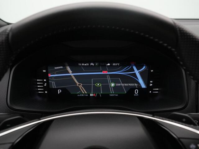Skoda Karoq 1.5 TSI ACT 150 pk DSG Sportline Business | Panoramadak | Trekhaak | Standkachel | Leder | Navigatie Columbus | Geheugenstoelen | Adaptief onderstel