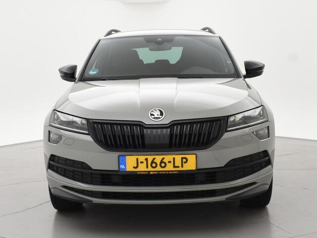 Skoda Karoq 1.5 TSI ACT 150 PK DSG AUT. SPORTLINE STEEL GREY + VIRTUAL COCKPIT | TREKHAAK | CAMERA | ADAPTIVE CRUISE