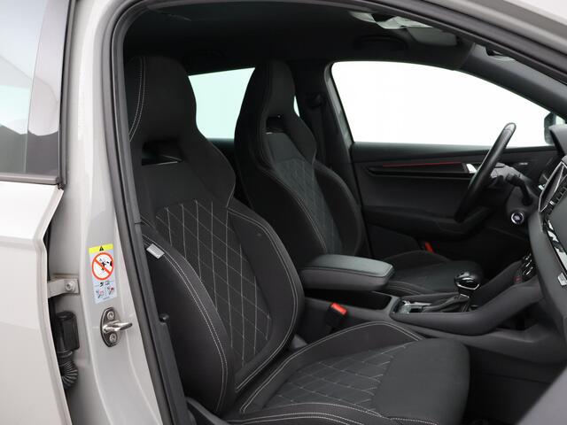 Skoda Karoq 1.5 TSI ACT 150 PK DSG AUT. SPORTLINE STEEL GREY + VIRTUAL COCKPIT | TREKHAAK | CAMERA | ADAPTIVE CRUISE