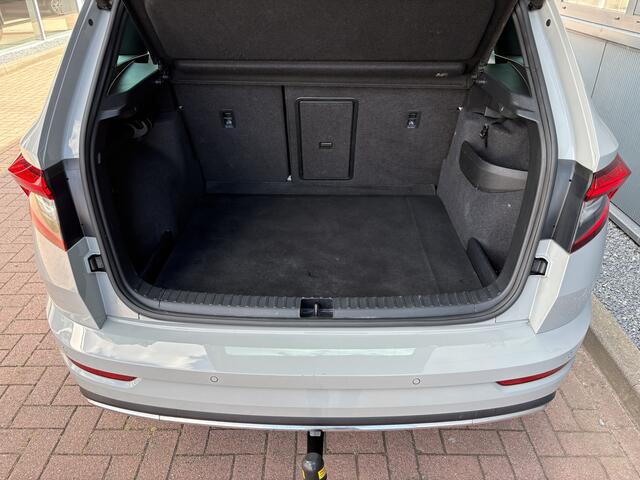 Skoda Karoq 1.5 TSi 150pk 4x4 DSG Scout Sportline Business CAMERA/ADAPT.CRUISE/CANTON/19INCH/AFN.TREKHAAK