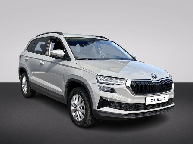 Skoda Karoq 1.0 TSI Business Edition 110 pk | Navigatie | Parkeersensoren | Achteruitrijcamera | LED koplampen | Apple Carplay/Android Auto |