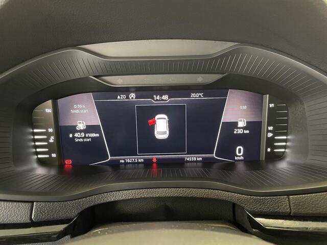 Skoda Karoq 1.0 TSI Style VOLLEDIGE ONDERHOUDSHISTORIE | CLIMATE | PARKEERSENSOREN V+A | APPLE CARPLAY/ANDROID AUTO