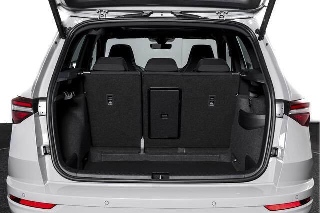 Skoda Karoq 1.5 TSI 150 PK ACT Sportline Business - Automaat | S/K-Panodak | Columbus pakket | Dig. Cockpit | Adapt. Cruise | Elek. Klep | Stuur-+Stoelverw. | Camera | NAV+App. Connect | ECC | LED | LM 19" | 3797