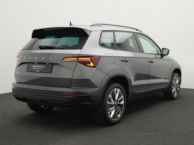 Skoda Karoq 1.5 TSI 150 pk DSG ACT Business Edition | LED Koplampen | Trekhaak | Cruise Control | Stoel-/stuurverwarming | 18 inch