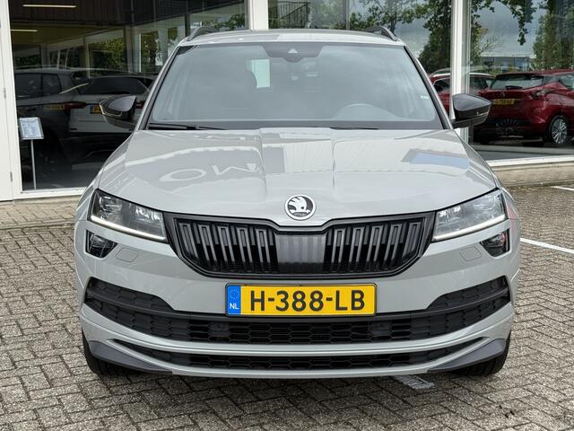 Skoda Karoq 1.5 TSI ACT Sportline Business | LED | Keyless | Adapt. Cruise | Apple Carplay | Virtual Cockpit | Trekhaak