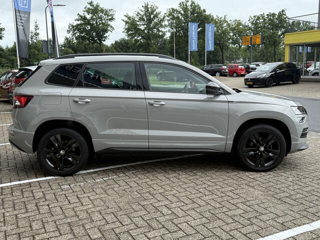 Skoda Karoq 1.5 TSI ACT Sportline Business | LED | Keyless | Adapt. Cruise | Apple Carplay | Virtual Cockpit | Trekhaak