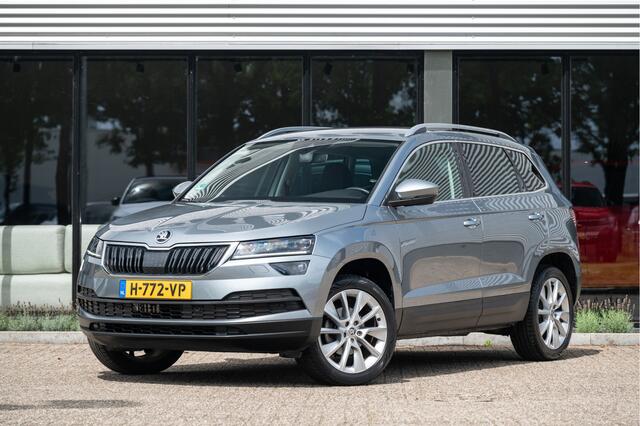 Skoda Karoq 1.0 TSI Style | Navi | Camera | Elek. Trekhaak | Adapt. Cruise | Stoelverw. | Keyless | 4season