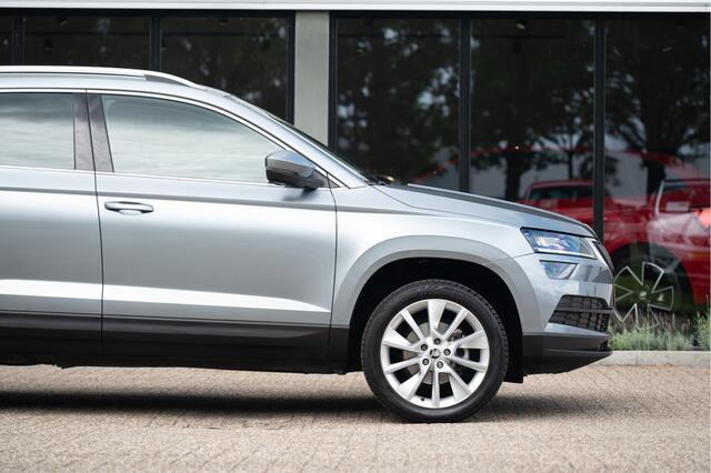 Skoda Karoq 1.0 TSI Style | Navi | Camera | Elek. Trekhaak | Adapt. Cruise | Stoelverw. | Keyless | 4season