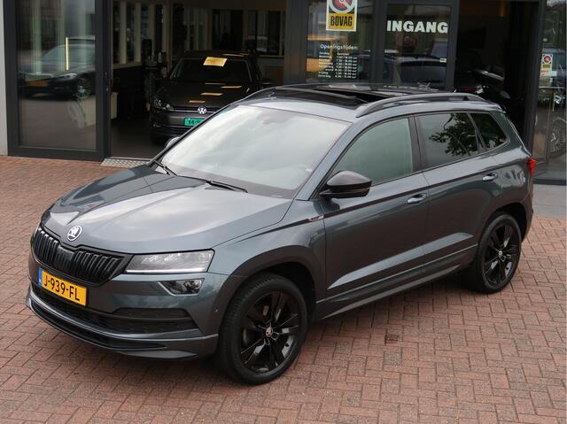 Skoda Karoq 1.5 TSI ACT Sportline Business | Panoramadak | Stoelverwarming | Virtual |