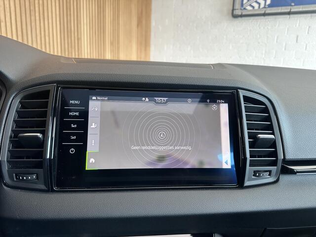 Skoda Karoq 1.5 TSI ACT Sportline Business Panormadak | Trekhaak | Stoelverwarming