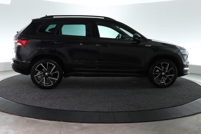 Skoda Karoq 1.5 TSI ACT Sportline Business | TREKHAAK | STOEL-STUURVERW. | CARPLAY |