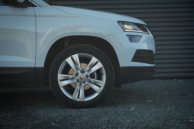 Skoda Karoq 1.5 TSI ACT Style Business / Pano / Trekhaak / Adaptive Cruise