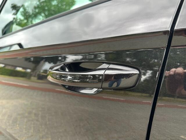 Skoda Karoq 1.0 TSI DSG7 Style Business Keyless / Carplay /Trekhaak