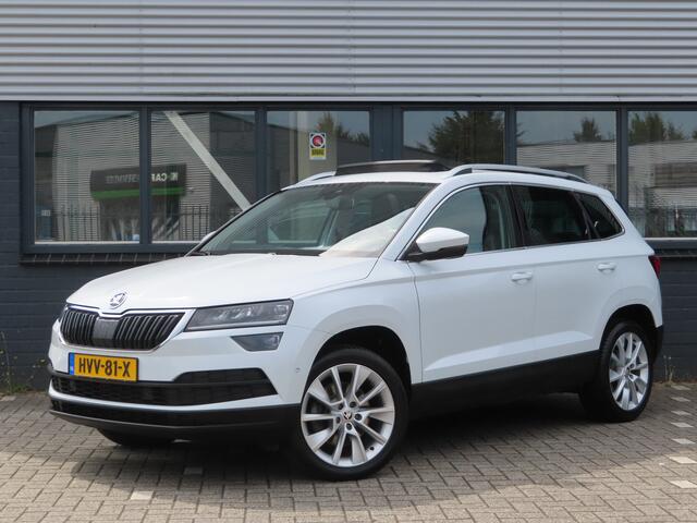 Skoda Karoq 1.5 TSI ACT Style DSG | Leder | trekhaak | camera | Pano dak | stoel + stuurwielverwarming | elektrisch verstelbare stoel met geheugen