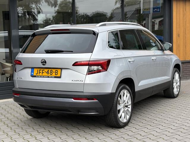 Skoda Karoq 1.0 TSI Apple Carplay, LED, Elekt. Stoel, Trekhaak. LUXE!!