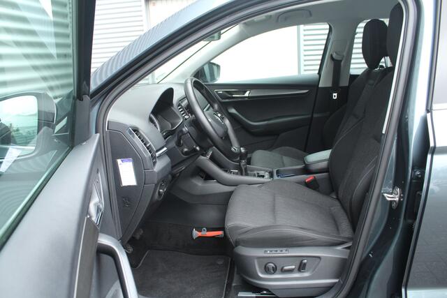 Skoda Karoq 1.5 TSI ACT 150pk Business Edition Plus NL-Auto NAP Clima Cruise Navi Camera Canton El. Klep 17"LMV