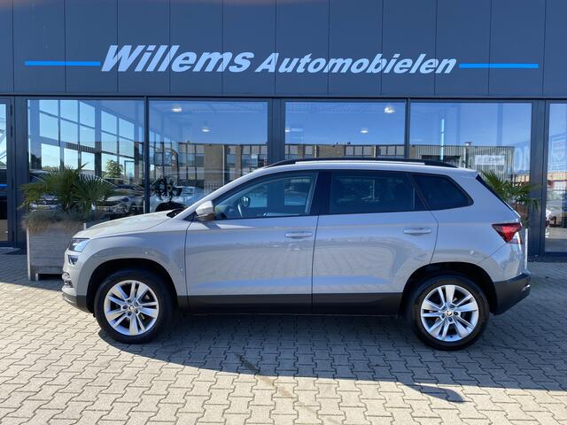 Skoda Karoq 1.0 TSI Business Edition Wegklapbare Trekhaak, App Connect & Cruise Control