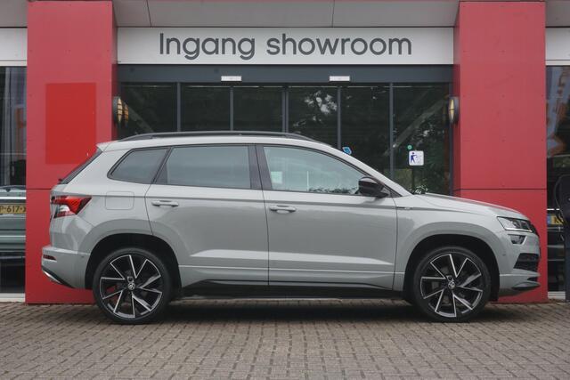 Skoda Karoq 1.5 TSI ACT Sportline Business | Automaat | Panoramadak | Virtual Cockpit | ACC | Black Optic | Origineel NL |