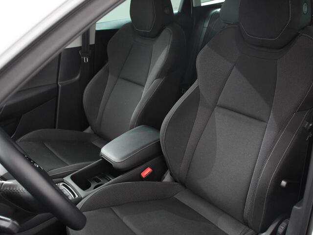 Skoda Karoq 1.5 TSI 150pk DSG Ambition | Navigatie | Apple Carpla/Android Auto | Camera | Climate Control | Adaptive Cruise control | Lichtmetalen Velgen