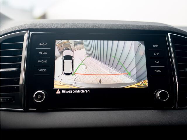 Skoda Karoq 1.0 TSI Business Edition Plus | Trekhaak wegkl. | Camera | Prijs Rijklaar!!