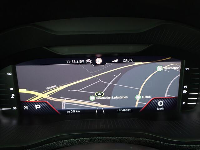 Skoda Karoq 1.5 TSI ACT Sportline Business | 150 PK | Automaat | Adaptive cruise control | Navigatiesysteem |