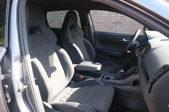 Skoda Karoq 1.5 TSi 150pk DSG Sportline | Navi | App Connect | Climate | Adaptive Cruise | Camera | Matrix LED | Elektrische Achterklep | Trekhaak