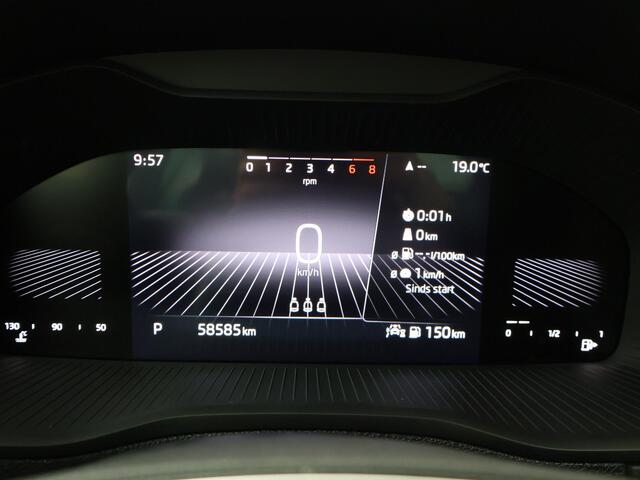 Skoda Karoq 1.5 TSI ACT Business Edition | 150 PK | Automaat | Trekhaak wegklapbaar | Elek. achterklep |