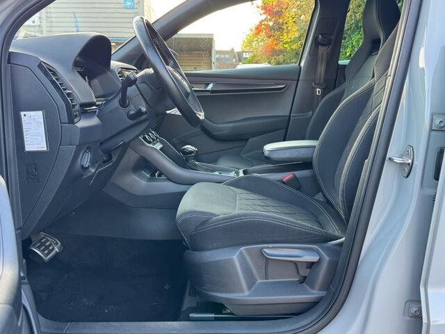 Skoda Karoq 1.5 TSI ACT DSG SPORTLINE BUSINESS Trekhaak Panoramadak