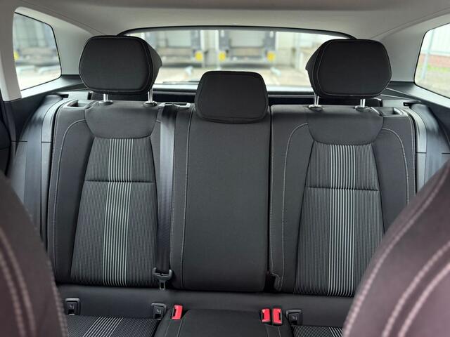 Skoda Karoq 1.5 TSI ACT St. Bus. NIEUWSTAAT