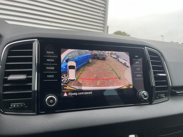 Skoda Karoq 1.5 TSI ACT Sportline Business | Nieuw Binnen! | Automaat | Camera | Stoelverwarming
