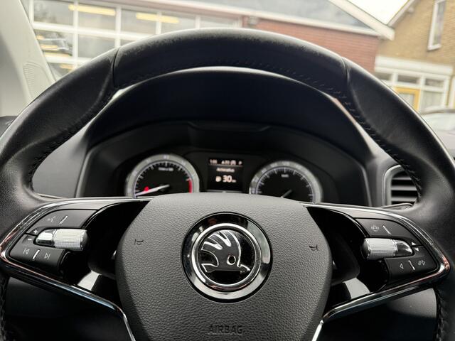 Skoda Karoq 1.5 TSI ACT Business Edition Trekhaak, Carplay/Android