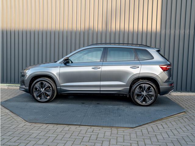 Skoda Karoq 1.5 TSI 150Pk ACT Sportline Business | Trekhaak wegkl. | Elk. A-klep | Camera | Keyless | Adapt. Cr. | Prijs Rijklaar!!