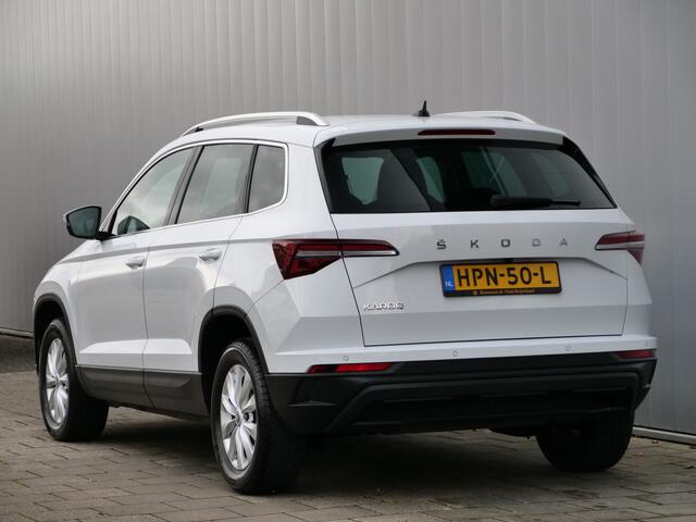Skoda Karoq 1.5 TSI 150pk ACT Business Edition Automaat Apple Carplay / Camera / Keyless entry