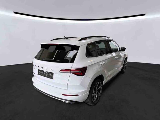 Skoda Karoq 1.5 TSI 150pk Automaat Sportline / Trekhaak / Adaptive Cruise / 19 inch l.m. / Wordt Verwacht