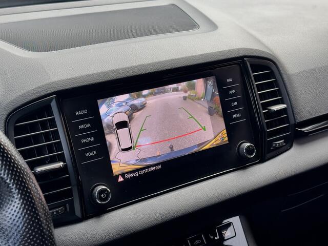 Skoda Karoq 1.5 TSI ACT AUT7 SPORTLINE NAVI CAMERA DIGI-DASH APPLE-CARPLAY LED LMV PDC